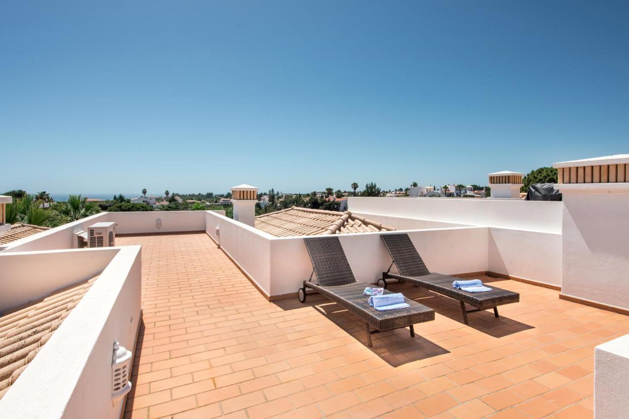 Beautiful Two Bedroom Apartment With Roof Terrace Carvoeiro  Ngoại thất bức ảnh